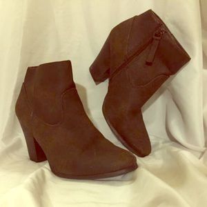 Cathy Jean booties